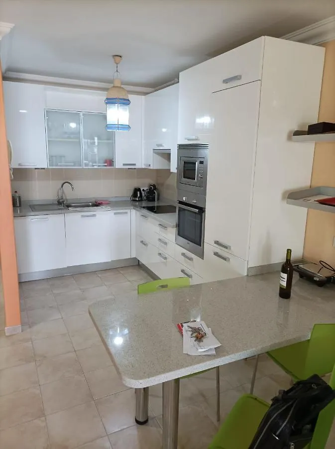 Playa Blanca Center Ocean View Apartment
