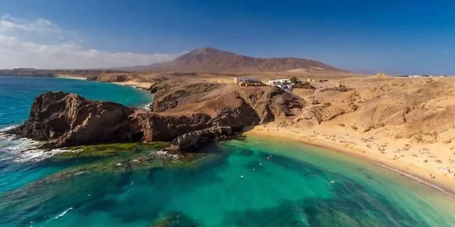 Playa Blanca Center Ocean View Apartment