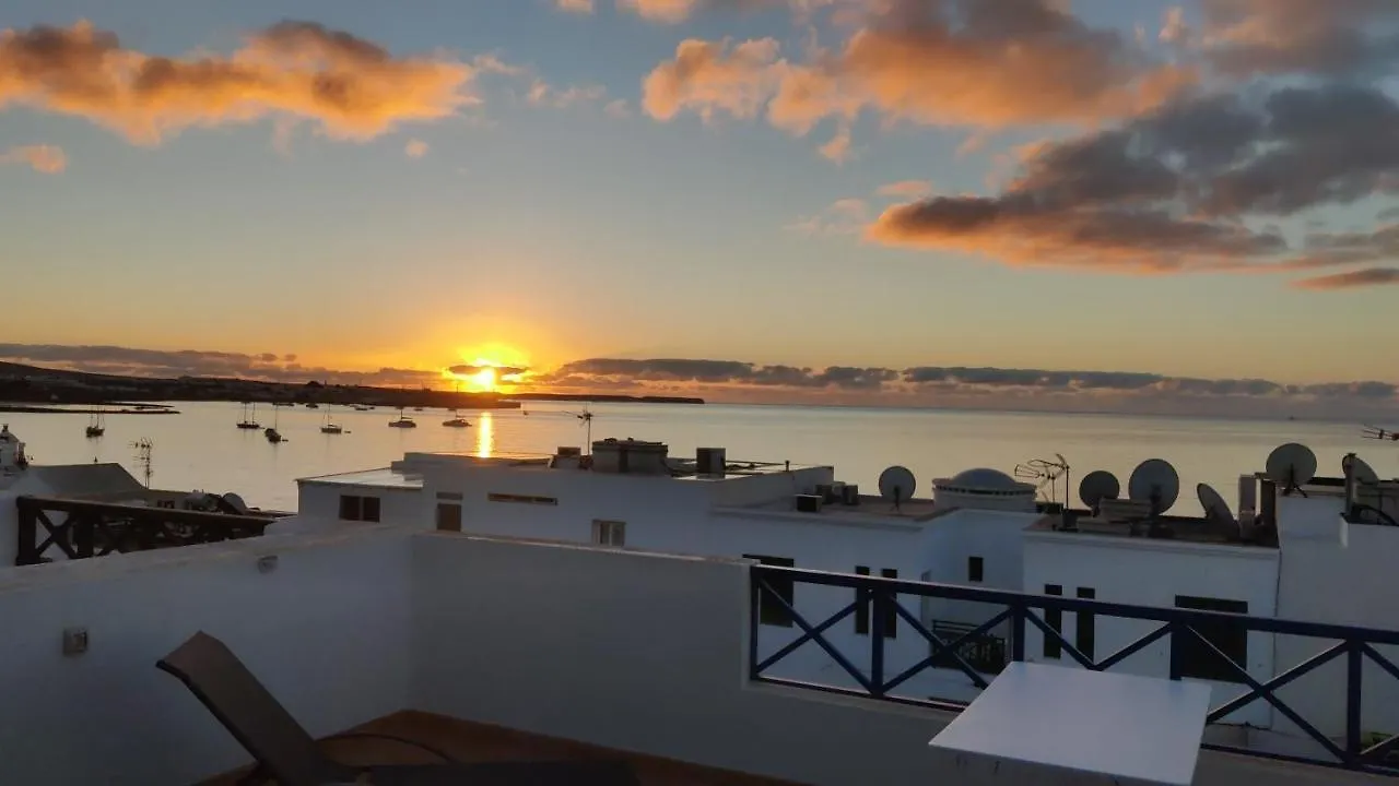 Playa Blanca Center Ocean View Apartment