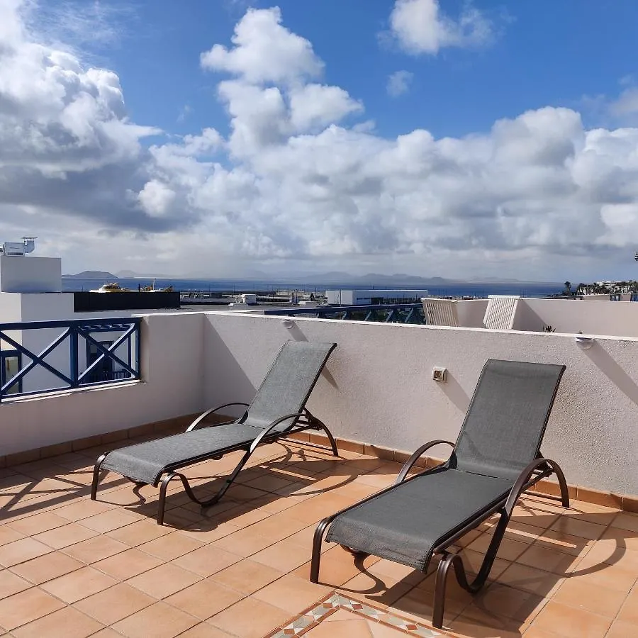 Playa Blanca Center Ocean View Apartment